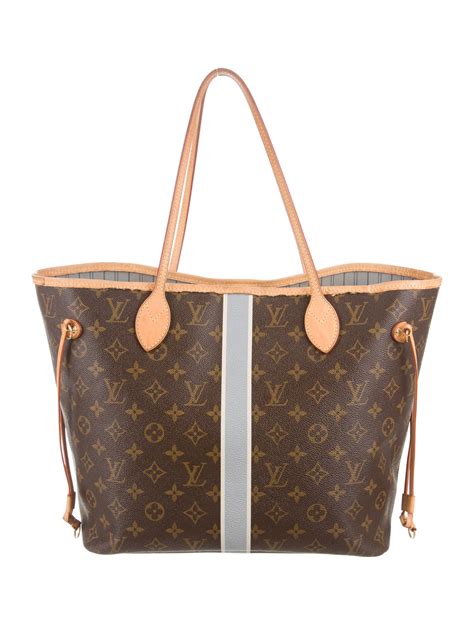 Products by Louis Vuitton: Neverfull MM Tote Bag.